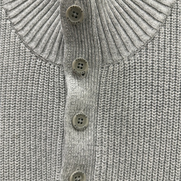 Nautica Men's Light Gray Crewneck Sweater - Picture 3 of 12